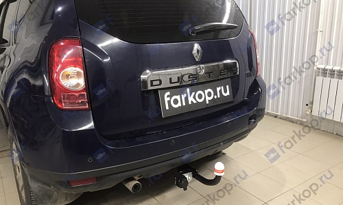 Установили фаркоп Трейлер для Renault Duster 2014 г.